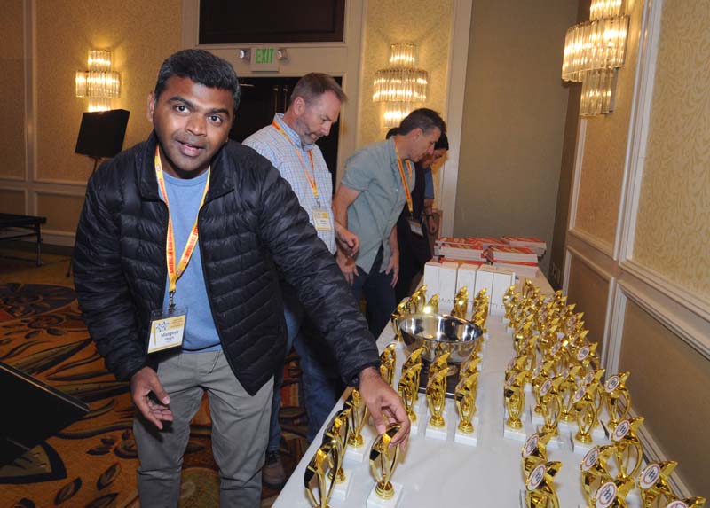 Mangesh Ghogre, Official, Awards Presenter